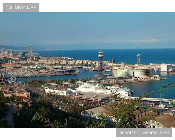 特立尼达和多巴哥阵型调整见效 中场控制力增强